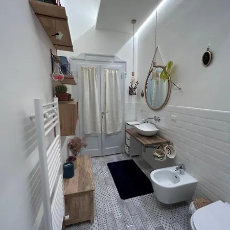 Gam Gam Isola Rent * Милан