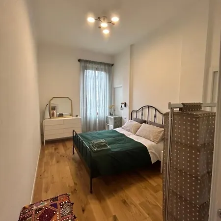 Gam Gam Isola Rent Проживание в семье